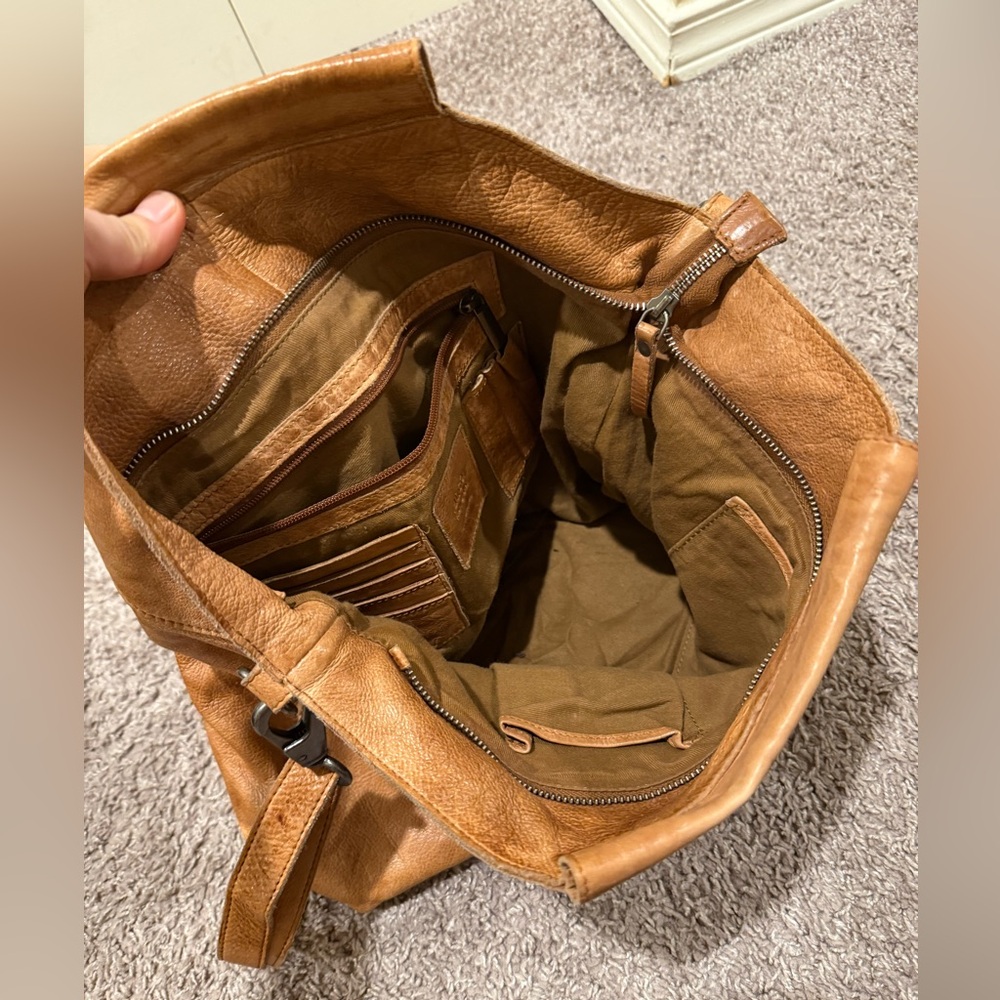 Latico Made in USA Genuine Leather  Crossbody Tote Bag - Picture 6 of 12